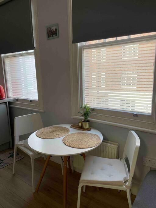 Beautiful And Spacious Flat Londra Dış mekan fotoğraf
